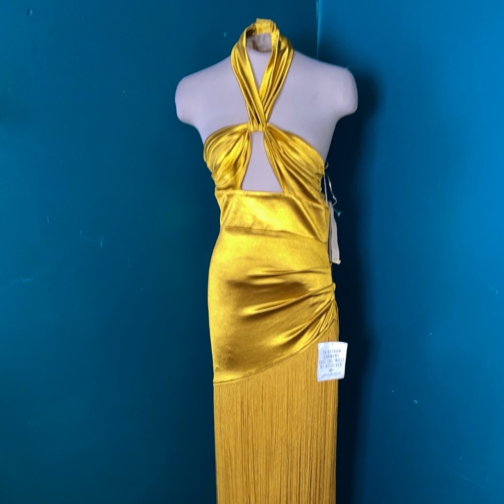 Bronx & Banco Bali Gold Gown - Picture 5 of 10